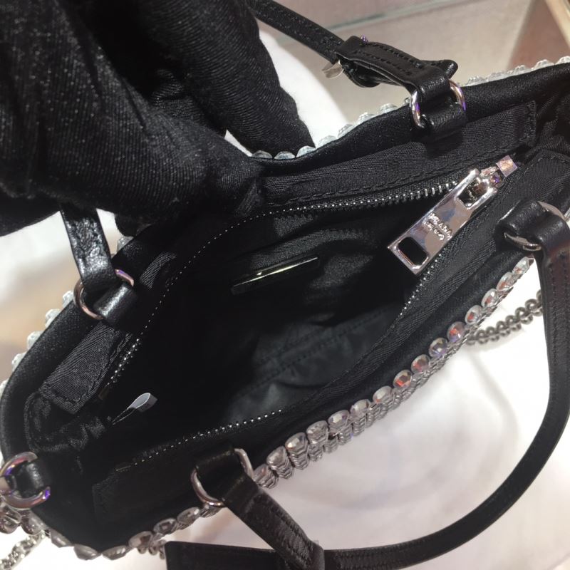 Pra*a tote bags